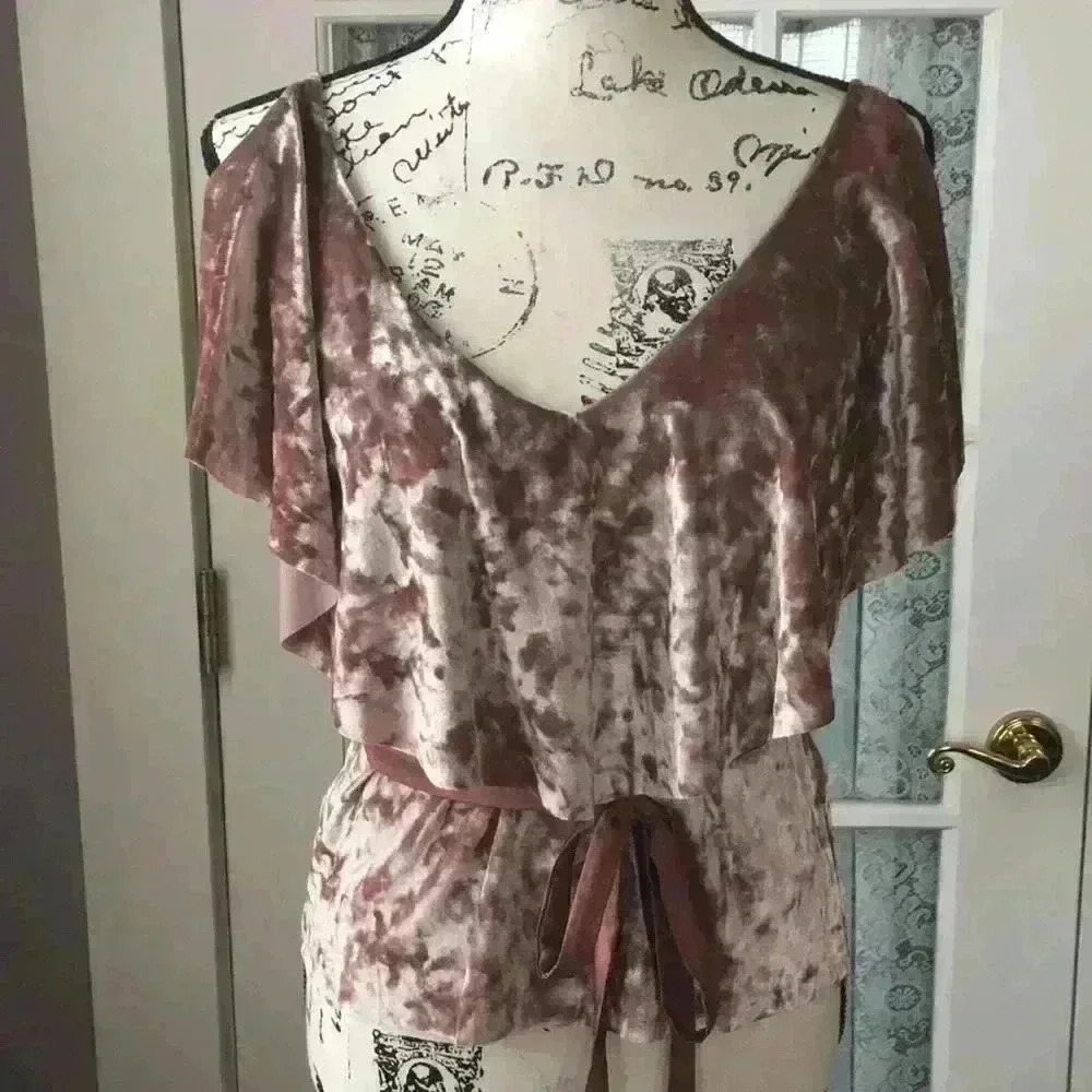 Zara crushed velvet top